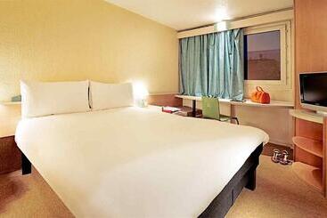 فندق Ibis Honfleur