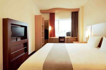 هتل Ibis Lisboa Alfragide