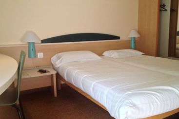 Hotel Du Golf De Savigny Sur Orge