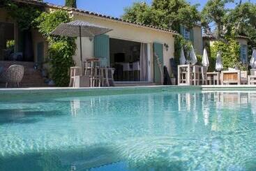 فندق La Bastide d'Antoine