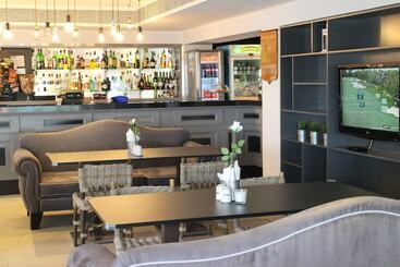 酒店 Montado  & Golf Resort