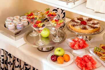 בית מלון כפרי The Inn At The Roman Forum