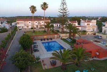 هتل Villa Belinha  Guest House