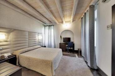 酒店 Villa Del Lauro