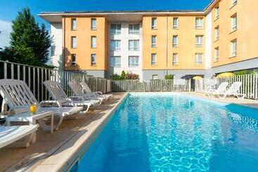 هتل آپارتمان Zenitude Hotel-Residences Carcassonne Nord