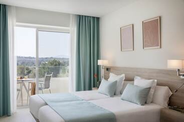 Aparthotel Marina Drach