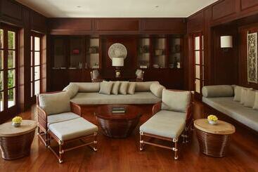 Отель Aman Villas At Nusa Dua