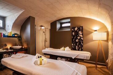 Best Western Premier Hotel De La Cite Royale
