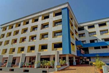 Hotel Treebo Trip Udupi Heights