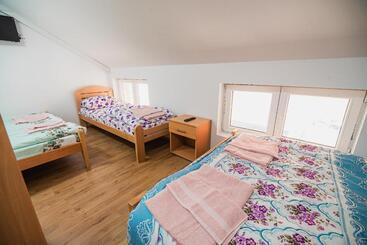 پانسیون Rooms Vila Medena