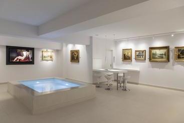 هتل Gallery Suites & Residences