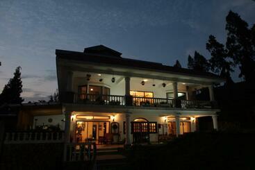 リゾートホテル Sourenee Tea Estate