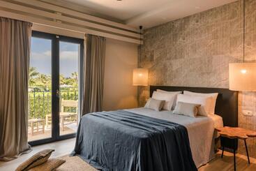 Апартаменты Avithos Resort