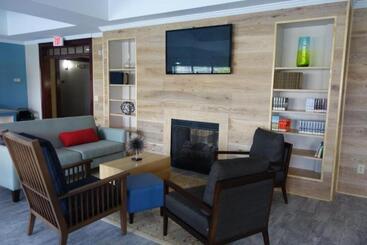 فندق Spark By Hilton Commerce, Ga