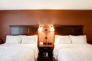 فندق Hampton Inn By Hilton Sudbury