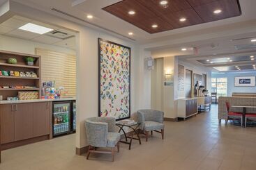 فندق Holiday Inn Express & Suites   Belleville, An Ihg