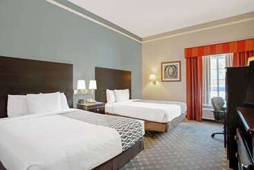 בית מלון כפרי La Quinta By Wyndham Pcb Coastal Palms