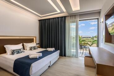 호텔 Marinos Beach