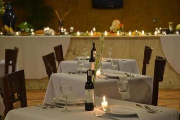 酒店 Mision Monterrey Centro Historico