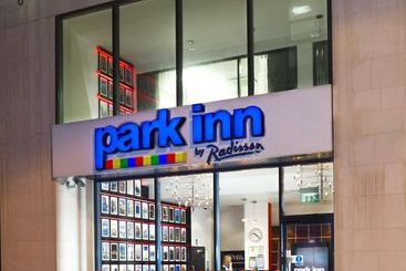 هتل Park Inn By Radisson Belfast