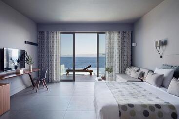 هتل Aquila Elounda Village Resort, Suites & Spa