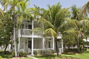 هتل Sunset Key Cottages