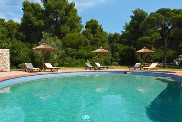 מלון דירות Lake Studios