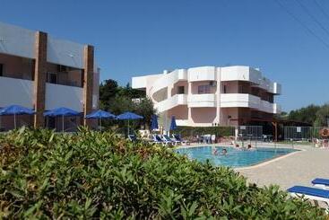 Апартаменты Old Windmill Studios