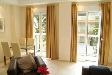 San Pablo Suites