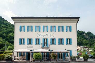 فندق Albergo Parigi