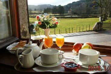 בית מלון כפרי Auberge Du Morvan