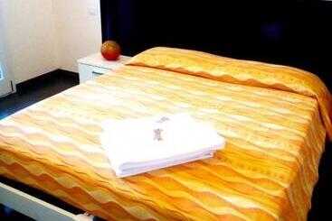 פנסיון B&b Paradise