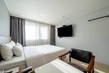 Motel Anyang Illowa