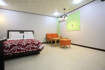 Motel Nonsan Yegrina