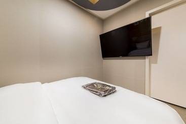 汽车旅馆  Seongnam Hotel K