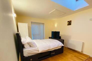 پانسیون Birmingham Guesthouse