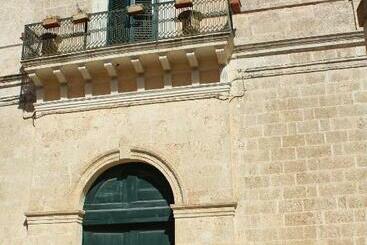 مبيت وإفطار Palazzo Bitonti