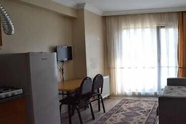 公寓式酒店  Birlik Apart