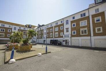 بيت ريفى Britannia Harbour View Parking By Brighton Holiday Lets