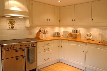 Country House Situated In Peacefull Valley Near Forest Fawr Geopark