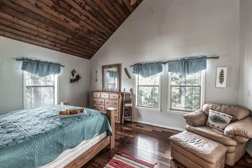 茅舍 Horse Feathers By Vtrips