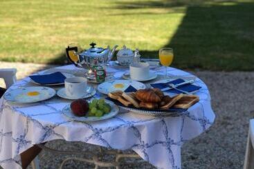 بنسيون Chambres D Hôtes Saint Denis
