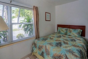 アパートホテル Richards Motel Courtyard