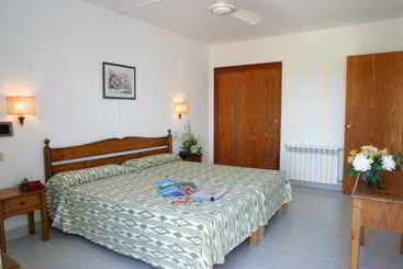 Aparthotel Cala Mandia Park