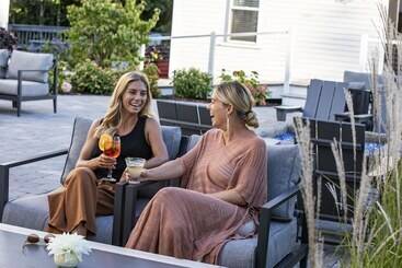 فندق Chapter House