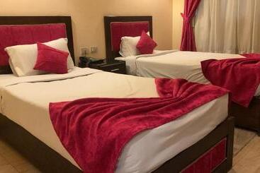 Hotel Holidays Express