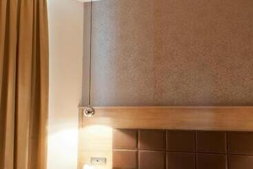 ホテル Metropolis