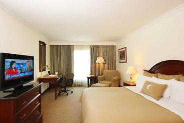 هتل Quality Inn Nuevo Laredo