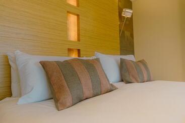 فندق Rayentray Grand