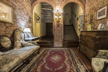 هتل Locanda Di San Martino